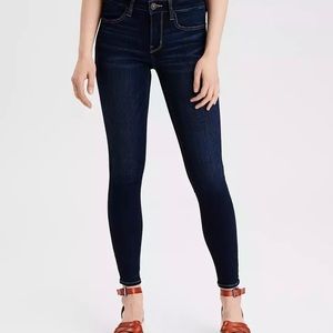 2 PAIRS of American Eagle Jeggings. Short/Petite. One black, One Dark blue